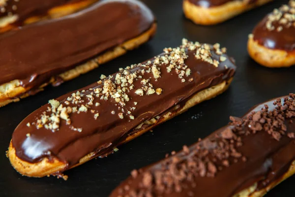 Traditional French Eclairs Chocolate Tasty Dessert Home Made Cake Eclairs — 图库照片