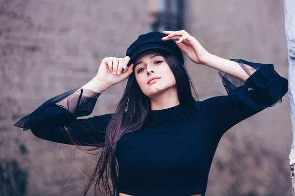 Modeporträt Der Stilvollen Hübschen Brünette Junge Frau Freien Coole Hipster — Stockfoto