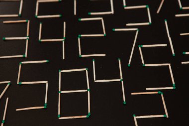 Rakamların geçmişi. Sıfırdan dokuza kadar. Sayıların dokusu. Mali veri kavramı. Matematik. Sayılarla kusursuz desen. finansal kriz konsepti. İş başarısı.