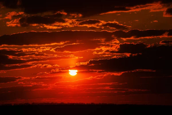 Bunter Sonnenuntergang Stürmischen Nachmittag Sonnenuntergang Himmel Orange Himmel Rot Wolke — Stockfoto