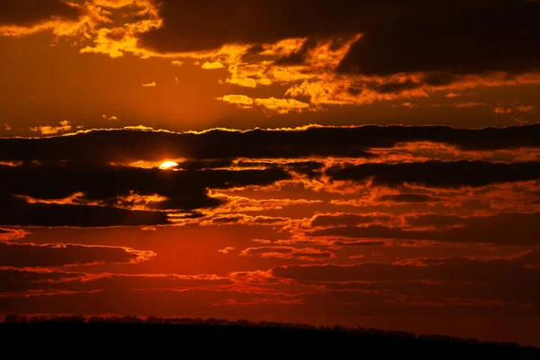 Bunter Sonnenuntergang Stürmischen Nachmittag Sonnenuntergang Himmel Orange Himmel Rot Wolke — Stockfoto