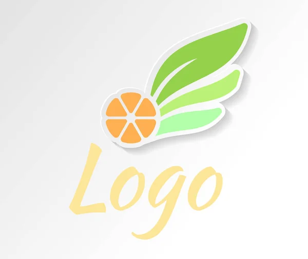 Logotipo de vetor brilhante composto por laranja e folhas em um fundo branco — Vetor de Stock