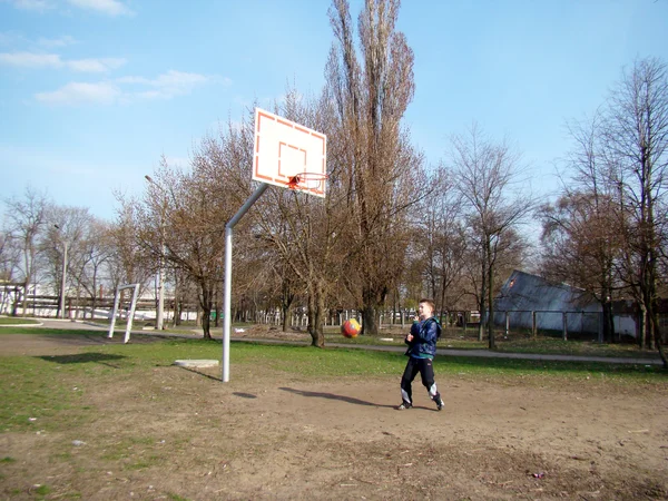 Para jugar al baloncesto —  Fotos de Stock