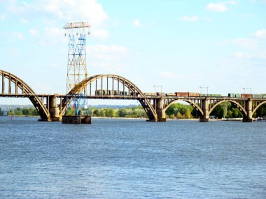 Dnepropetrovsk Nehri Köprüsü