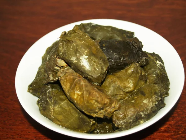 Dolma es un plato de cocina oriental — Foto de Stock