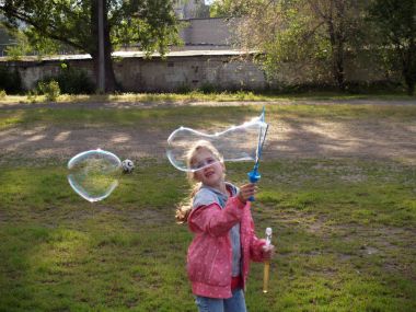 Çocuk darbe bubbles