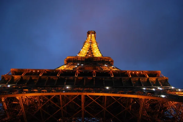 Βραδιά Του Πύργου Του Άιφελ Πιο Αναγνωρίσιμο Ορόσημο Του Παρισιού — Φωτογραφία Αρχείου