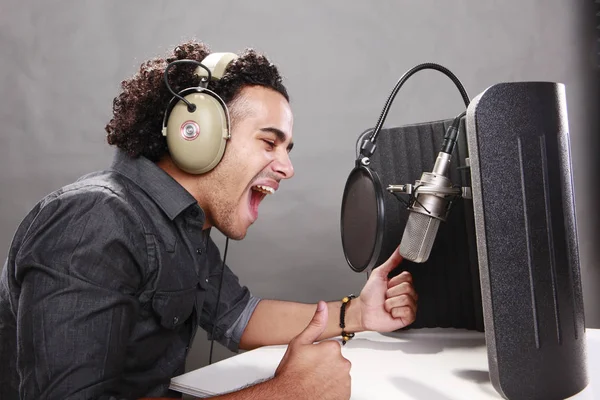 Young African American Radio Host — Stock Photo, Image