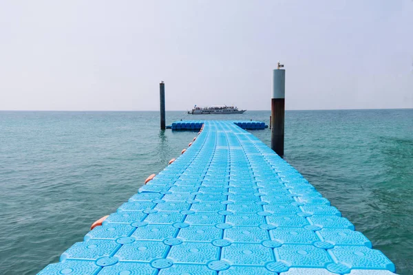 Modular Floating Dock on the Sea — Stock Photo, Image