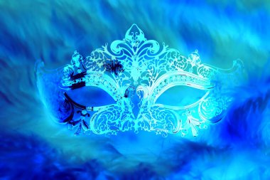 filigrane doğrusal süslemeli güzel dekoratif Venedik tarzı maskesi. Grafik etkisi