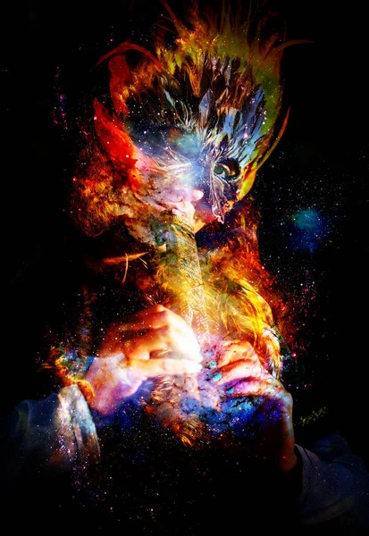 Şamanik Tüy Maskeli Kız Kozmik Uzayda Ahşap Flüt Çalıyor — Stok fotoğraf