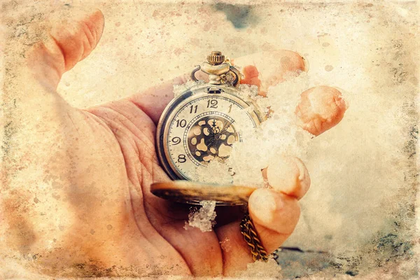 Исторические Часы Руке Старый Фотоэффект — стоковое фото