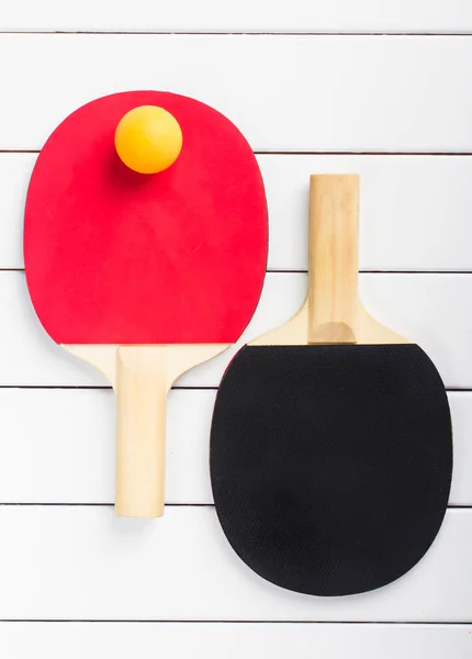 Ping Pong Racketar Bollar Visa Från Ovan Vit Bakgrund Stockbild