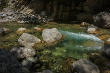 Dağ river gorge yakınındaki Panta Vrexei Evritania, Yunanistan