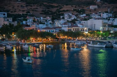 Marmary bağlantı noktası gece, Evbia, Yunanistan
