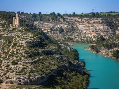Ortaçağ Kalesi Alarcon, Castilla la Mancha, İspanya