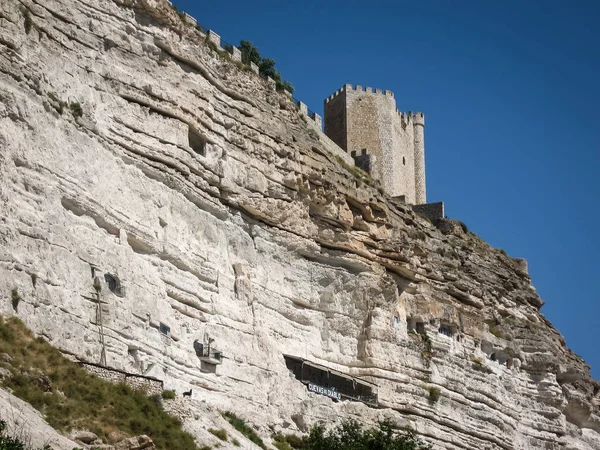 Castillo medieval en Alcalá del Jucar, Castilla la Mancha, España —  Fotos de Stock