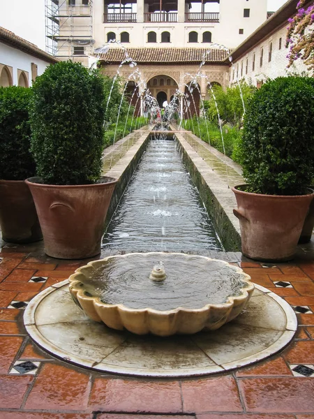 Alhambra, Granada, Andalusie, Španělsko — Stock fotografie