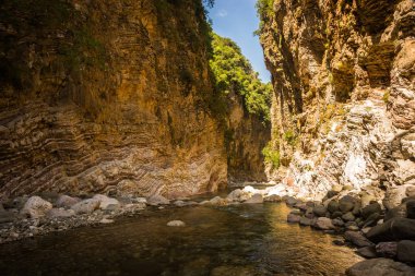 Dağ river gorge yakınındaki Panta Vrexei Evritania, Yunanistan