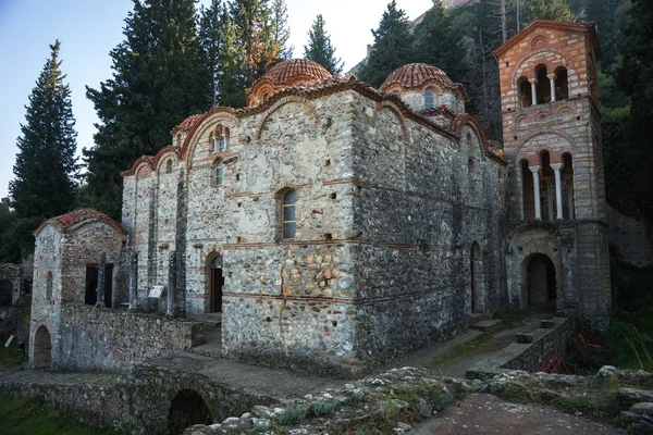 Ruinas de la ciudad castillo bizantino de Mystras — Foto de Stock