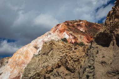 Firiplaka Beach, Milos, Yunanistan doğal renkler