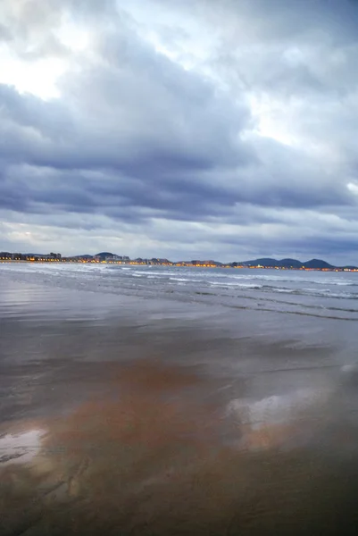 Schilderachtige zeegezicht in Laredo in Cantabrië, Spanje — Stockfoto