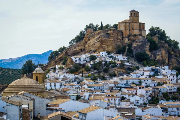 Beautiful cityscape with castle on  hill in Montefrio, Spain — Stock Photo, Image