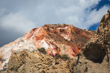 Firiplaka Beach, Milos, Yunanistan doğal renkler