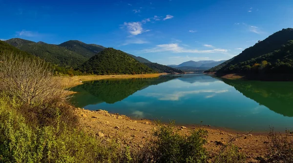 Beautiful landscape with Ladona lake at Peloponnese, Greece — Stock Photo, Image