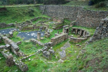 Antik Gortis, Yunanistan Kalesi'nde ile sonbahar dağ lsndscape