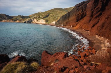 Farklı ve benzersiz kırmızı beach Santorini, Yunanistan