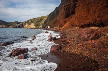 Farklı ve benzersiz kırmızı beach Santorini, Yunanistan