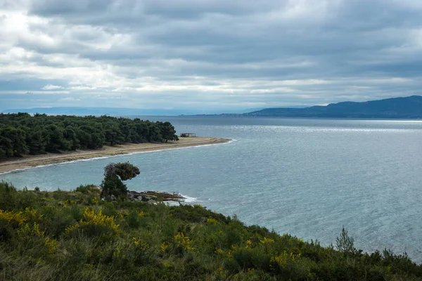 Bahar peyzaj Evbia Island, Yunanistan