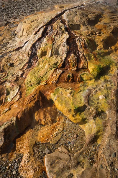 Loutro Edipsou, EVIA, gr plajda doğal termal şelaleler