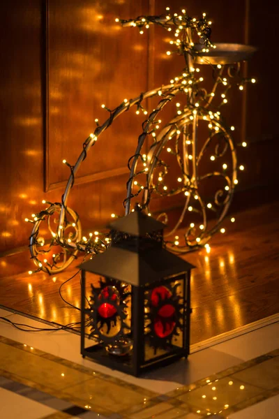 Juldekorationer med ljus och bokeh — Stockfoto