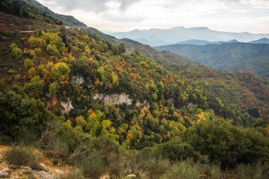 Sonbahar manzara modunda gorge Louise tarihinde Yunanistan Peloponnese