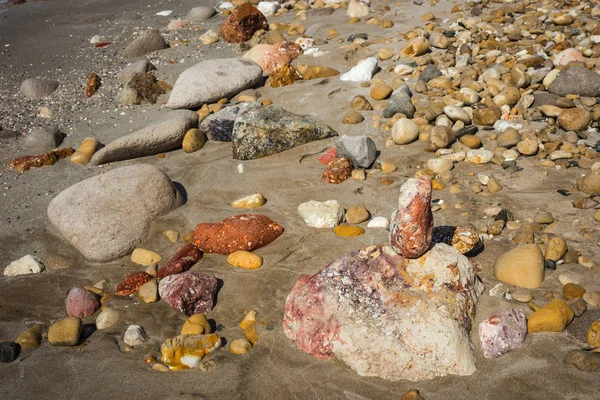 Couleurs naturelles de la plage de Firiplaka, Milos, Grèce — Photo