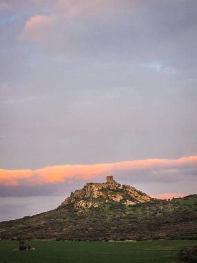 Ciudad Real, İspanya yakınındaki New Calatrava kalesinin