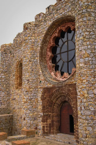 Ruines du château de New Calatrava près de Ciudad Real, Espagne — Photo