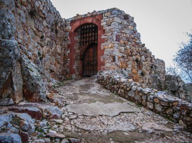 Ciudad Real, İspanya yakınındaki New Calatrava kalesinin