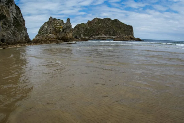 Güzel La Franca plaj Cantabria, İspanya — Stok fotoğraf