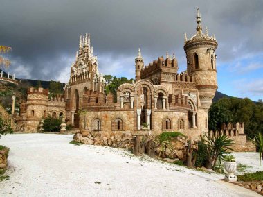 Colomares Kalesi, Benalmadena, Endülüs, İspanya