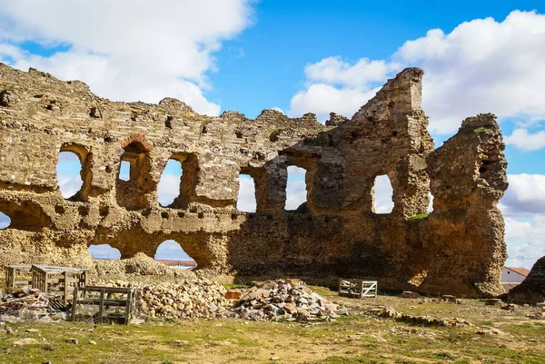 Castello di Laguna de Negrillos, Castilla y Leon, Spagna — Foto Stock