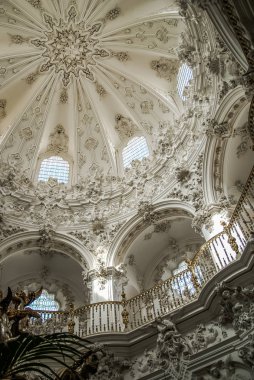 Güzel ayrıntılarını beyaz kilise Priego de Cordoba, İspanya