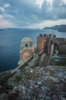 Günbatımı Oia şehirde, Santorini Island, Yunanistan