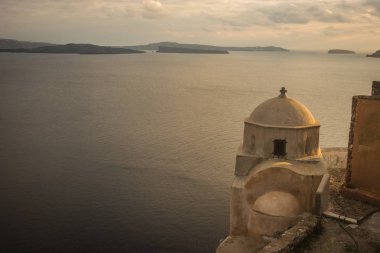 Günbatımı Oia şehirde, Santorini Island, Yunanistan