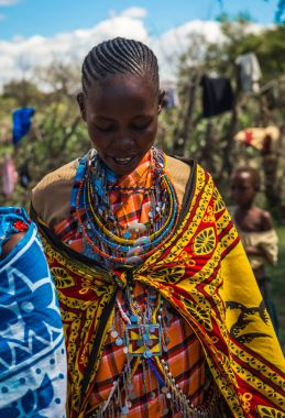 Kadın, Kia Masai Köyü