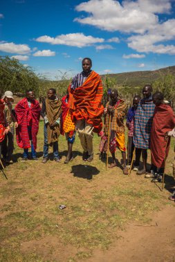 Ritüel Masai köyünde, Kia atlama