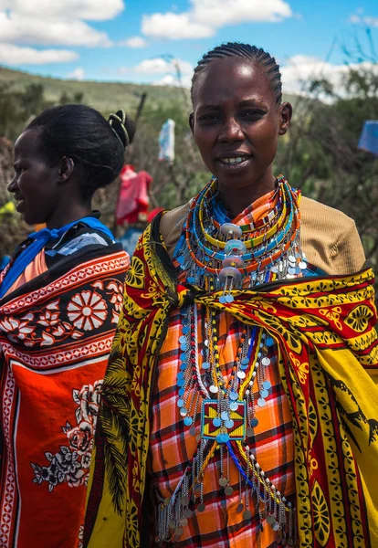 Kia, Masai Köyü sakinleri