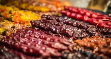 Cevizli sucuk olarak adlandırılan Ulusal ev yapımı incelik